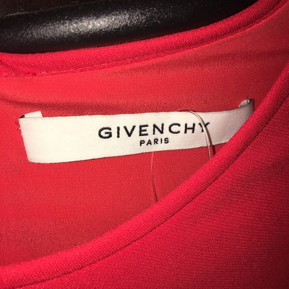 Red givenchy dress - Picture 4 of 4